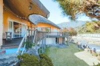 Gurye Yellow Pension