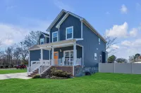 A Calm Haven in A Beautiful City