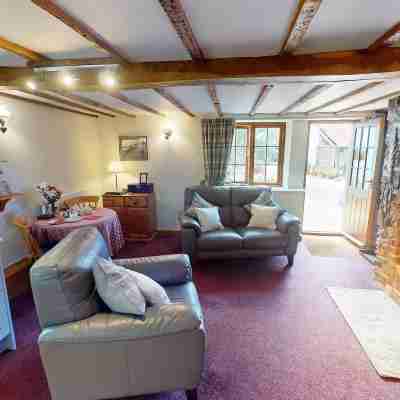 Monkleigh Coachmans Cottage 1 Bedroom Rooms