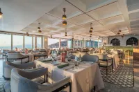 Qlusive Hotel - breakfast