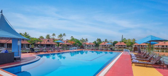 Sterling Luxury Houseboat, Alleppey Hotéis em Alleppey