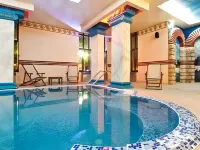 Saint George Hotel & Medical Spa - Pools