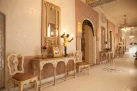 Bhanwar Niwas Hotels in Bikaner