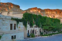 Hotel Surban - Special Category Hotels near Camel Rock