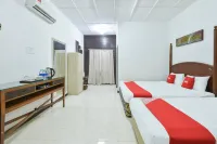 Hotel O Asiacamp Resort National Park Kuala Tahan Hotels in Tembeling