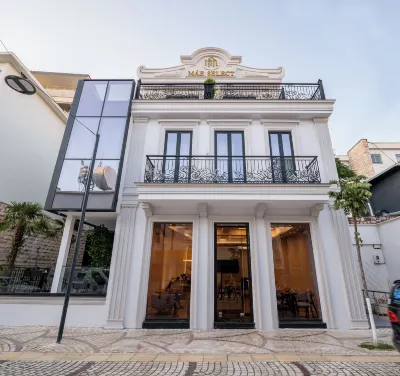 Mae Select Hotel Hotels in 