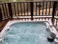 Secluded 3 Acres on the White River.  Custom Cabin with HotTub and Fire Pit!!! Hotels in Izard County
