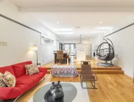 KozyGuru Rose Bay Charming House Near Beach