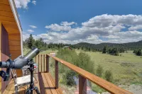 Secluded Jefferson Cabin w/ Deck + Mountain Views! - 3-Sterne