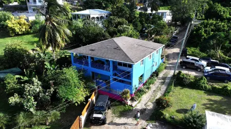 Ellen Bay Cottages Отели в г. Фритаун