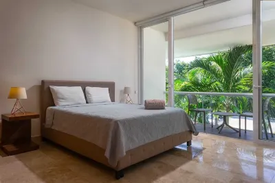 Tranquility Base - Golf and Beach Resort Hotels near Xcacel