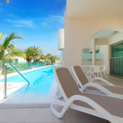 เซอร์วาทูร์ เอดิน & บูกันวิลลาส โรงแรมใกล้หาด Playa de Puerto Rico