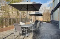 Fairfield Inn & Suites Roanoke Salem Hotels in Salem