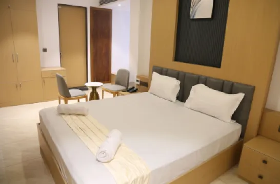 ROOTS 海岸餐廳及住宿 鄰近大榕樹的酒店