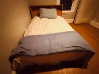 Cozy On Downtown Hamilton