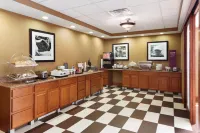 Hampton Inn & Suites Greenfield