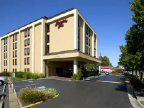 Hampton Inn Fairfax City Hotels in Fairfax