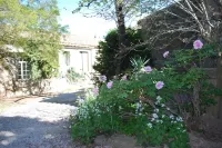 Gite at château de Paulignan Hotel a Trausse