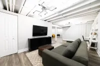 Fabulous 3-bedroom house with AC in charming Elgin