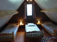 Cabane Maxi Tiny, Gite et Chambres au Calme en Lisière de Forêt Avec Étang Pêche