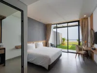 Laska Hotel Resort Ciletuh Hotels near Pantai Twenty Cipatuguran