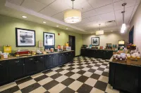 Hampton Inn & Suites Effingham - breakfast