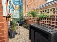 Sooty Babe colliery cottage.10 mins walk to beach and Castle Eden nature reserve Hotels in Hartlepool