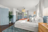 Free Heated Pool, Mini Golf Course, Full Arcade, Hot Tub, AMI 6 miles, IMG 3 mi Hotel a South Bradenton