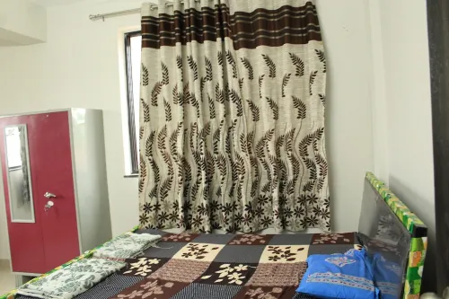 Indedepdent Villa - 10 mins drive from the Dapoli City Hotels in Gavhe