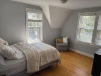 Gorgeous 4 bedroom house in Burns Park 10 min walk to  the Big House!