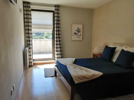 Luxury 3+1 bedroom apartment in Caniçada -Gerês Отели в г. Виейра-ду-Минью