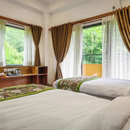 Jungle Mahal Wellness Resort