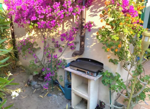 Vacation home in residence with swimming pool, near Lozari beach Hotels in Belgodere