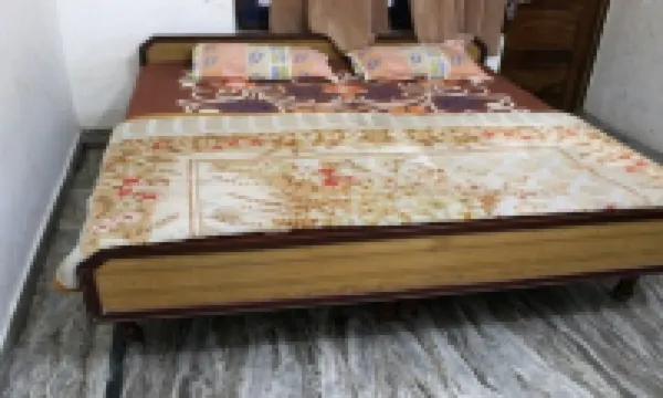 Private Room Near Laxman Jhula