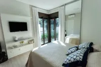 Unique house in Riviera de São Lourenço: 350m from the beach