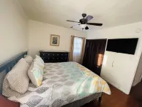 Charming, Cozy Casita!