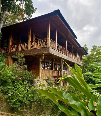 Cool Breezes and Stunning Views - The Bamboo Cabin Hotels in Valencia