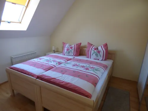 Cozy vacation apartment with a picturesque view of Hohnstein Castle Hotels in Neustadt Harz