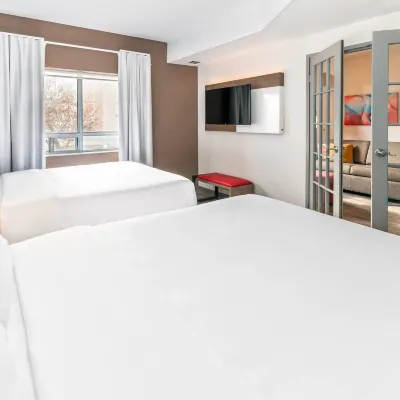 Comfort Suites Hotels near Silverwood Arena