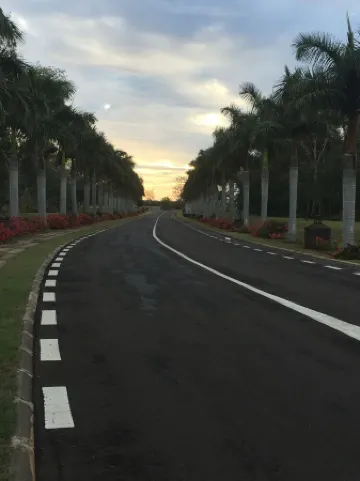 VILLA LUXURY 220 m2 private pool Royal Park secure quiet