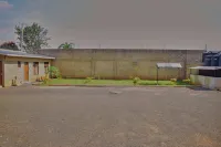 Cozy clean and serene 2-bedroom apartment in delightful Kakamega with Wi-Fi Hotels near GameHouse