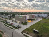 Holiday Inn Express & Suites Cedar Rapids NE - Marion by IHG Hotel a Marion
