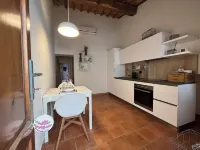 Cozy and quiet apartment in historic village with sea view