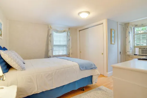 1 Mi to Marina! Hyannis Family Getaway w/ Deck - Hot Tub