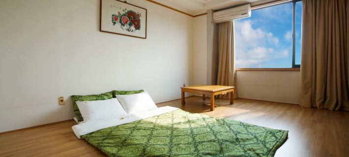 ยากัม ทัวริสต์ ฮองยุมชอน โฮเต็ล โรงแรมในคิมโพ