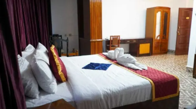 波爾納米旅館 鄰近Chengannur的酒店