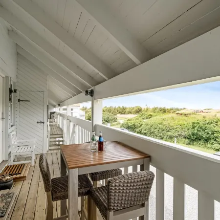 "Jelke" - 1km from the Sea