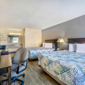 Motel 6 Effingham, IL