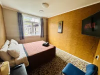 The Crossing Lodge & Backpackers Hotel a Whakapapa Village