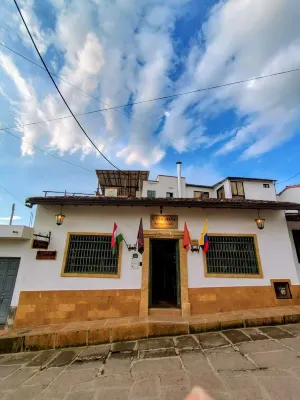 CASA SILVA HOTEL-CAFE Hotels in Curiti